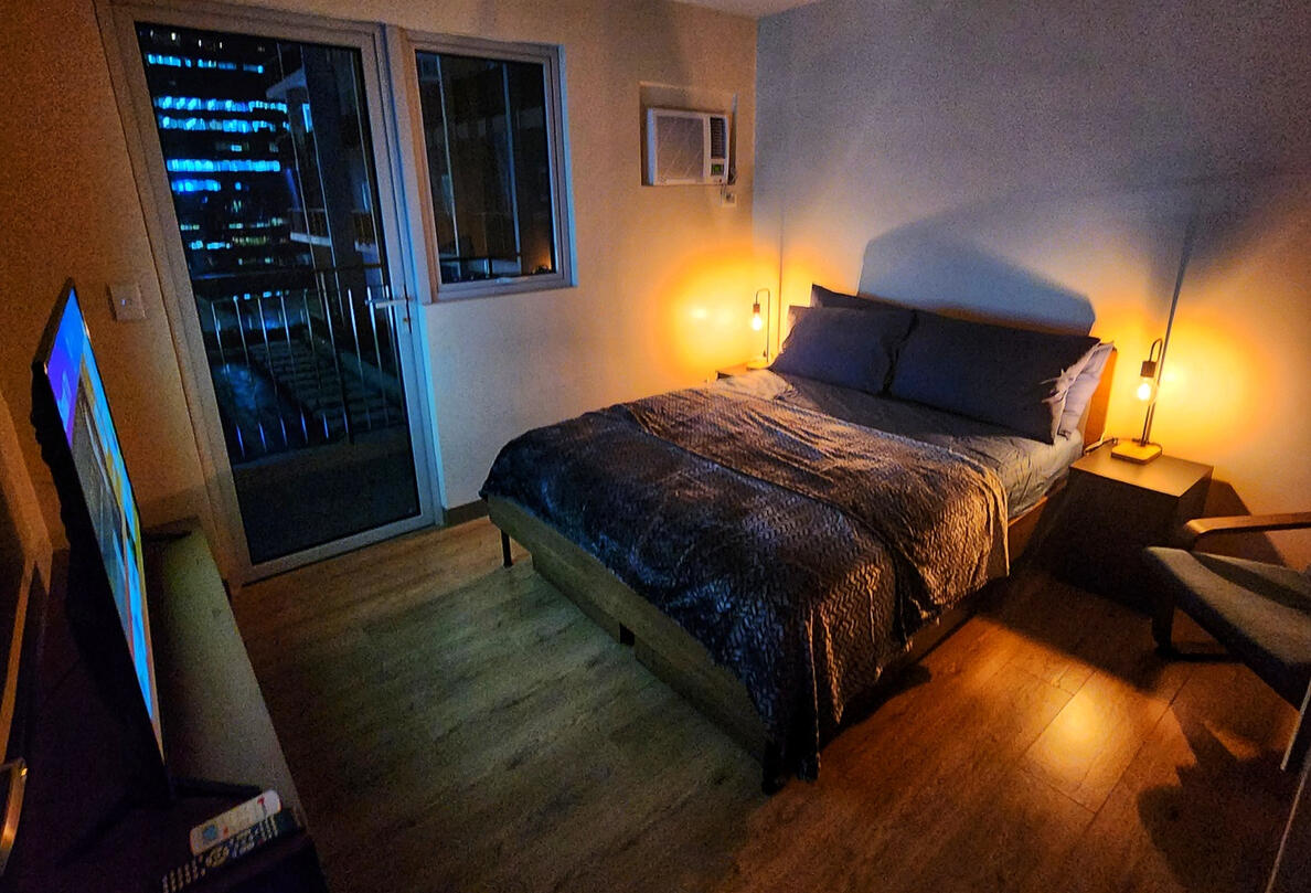 Primary Bedroom with Queen Bed